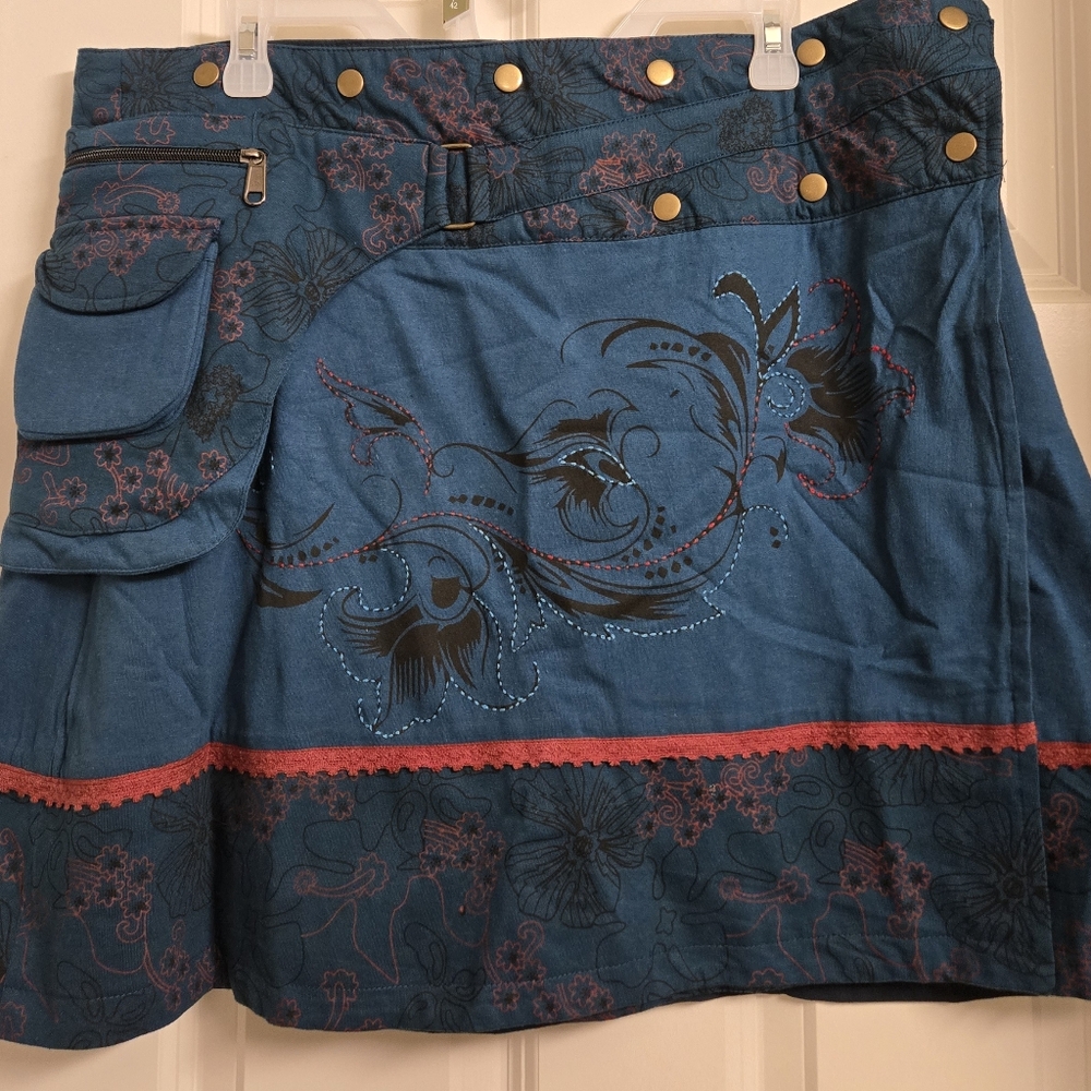 Elegant Teal Women's Mini Skirt with Floral Design